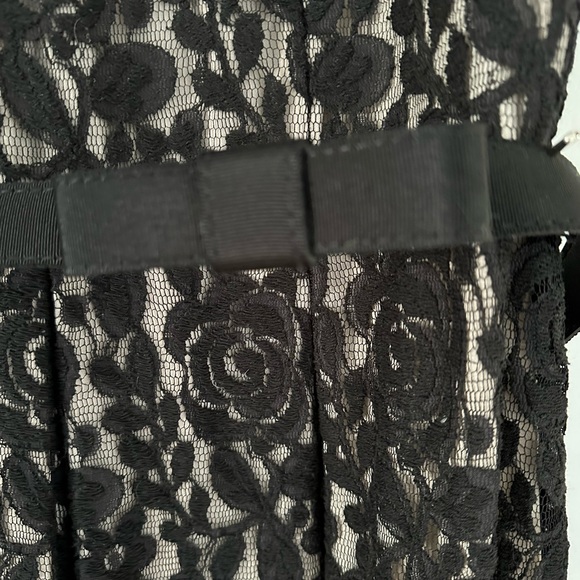 Classic, LBD, little black lace dress, with belt, and lingerie lined look. - Picture 4 of 6